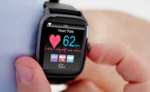 smartwatch monitoring health